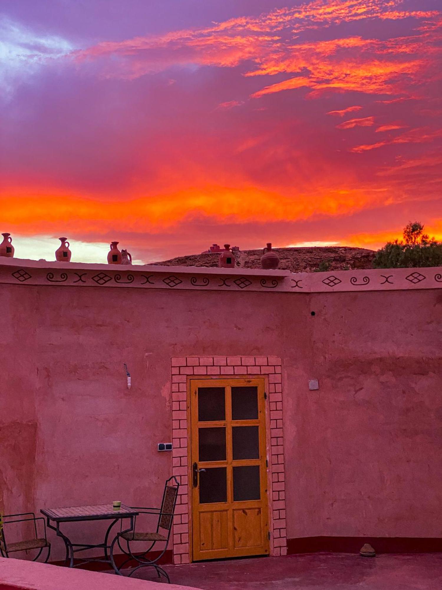 Auberge Ayouze Aït-Ben-Haddou Exterior foto