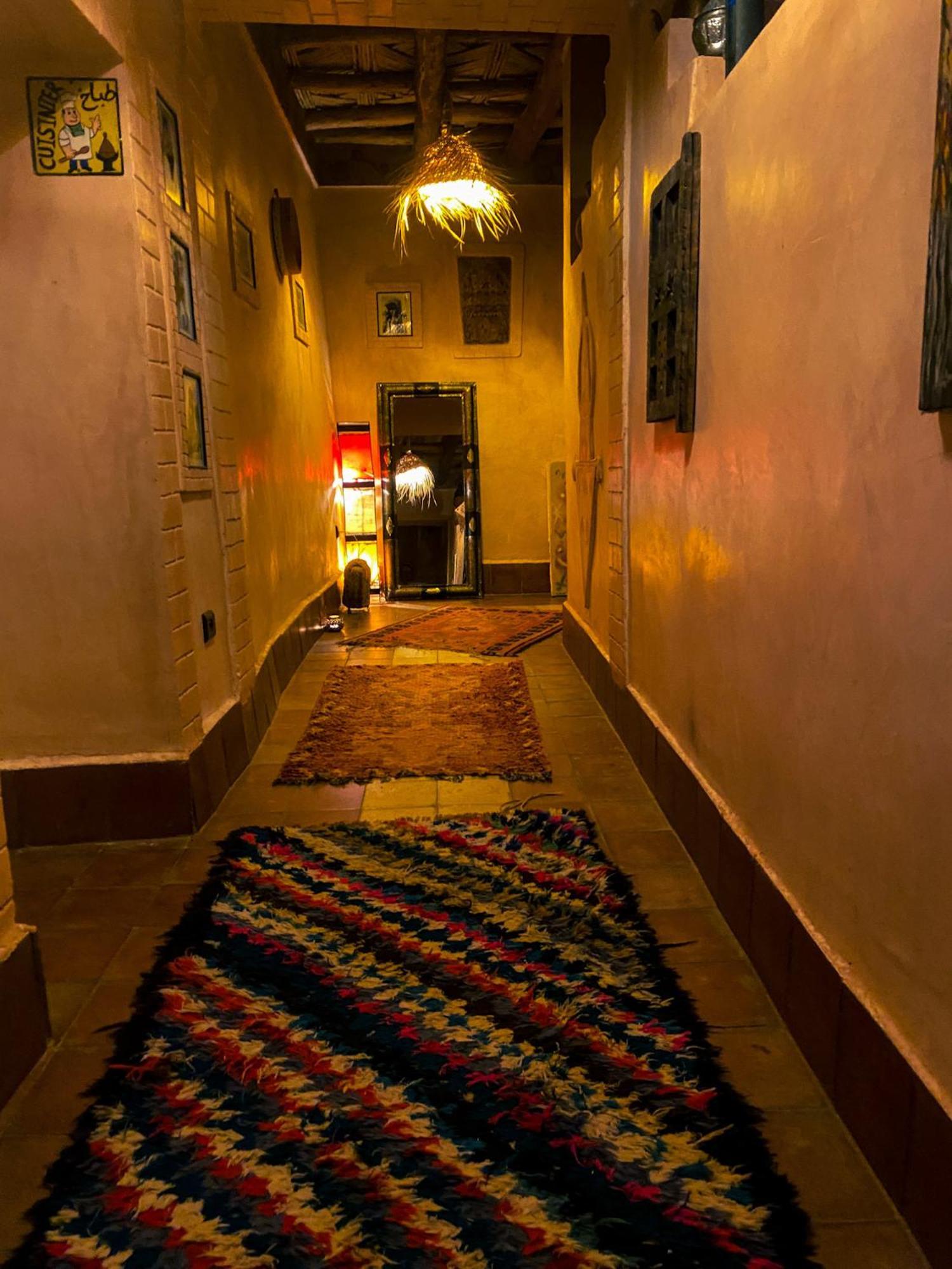 Auberge Ayouze Aït-Ben-Haddou Exterior foto