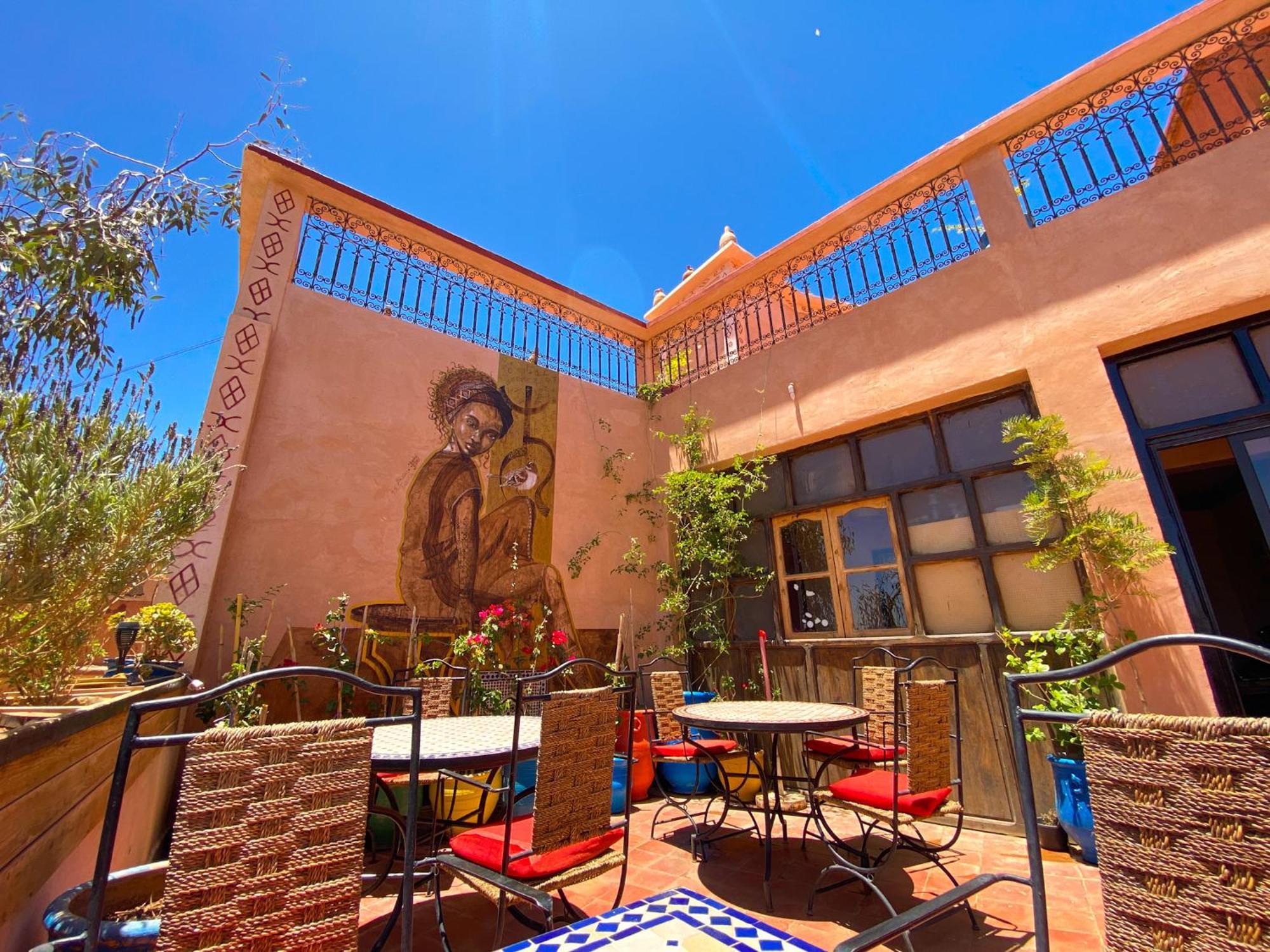 Auberge Ayouze Aït-Ben-Haddou Exterior foto
