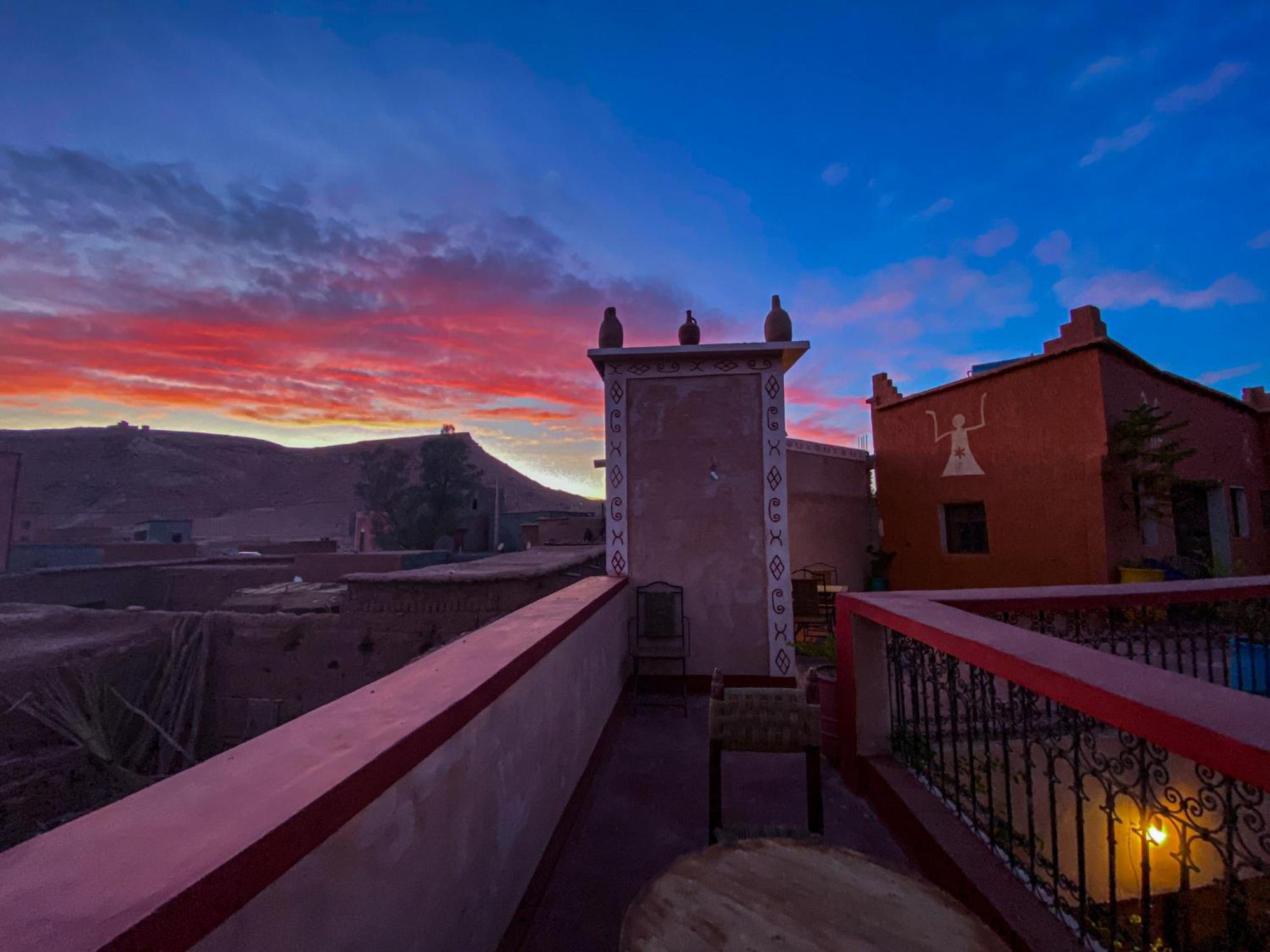 Auberge Ayouze Aït-Ben-Haddou Exterior foto
