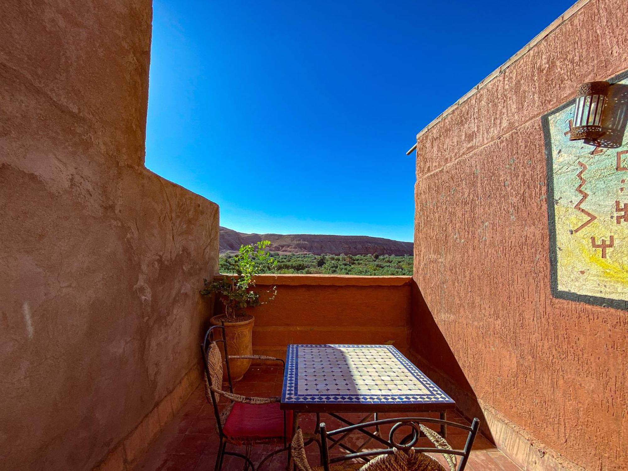 Auberge Ayouze Aït-Ben-Haddou Exterior foto