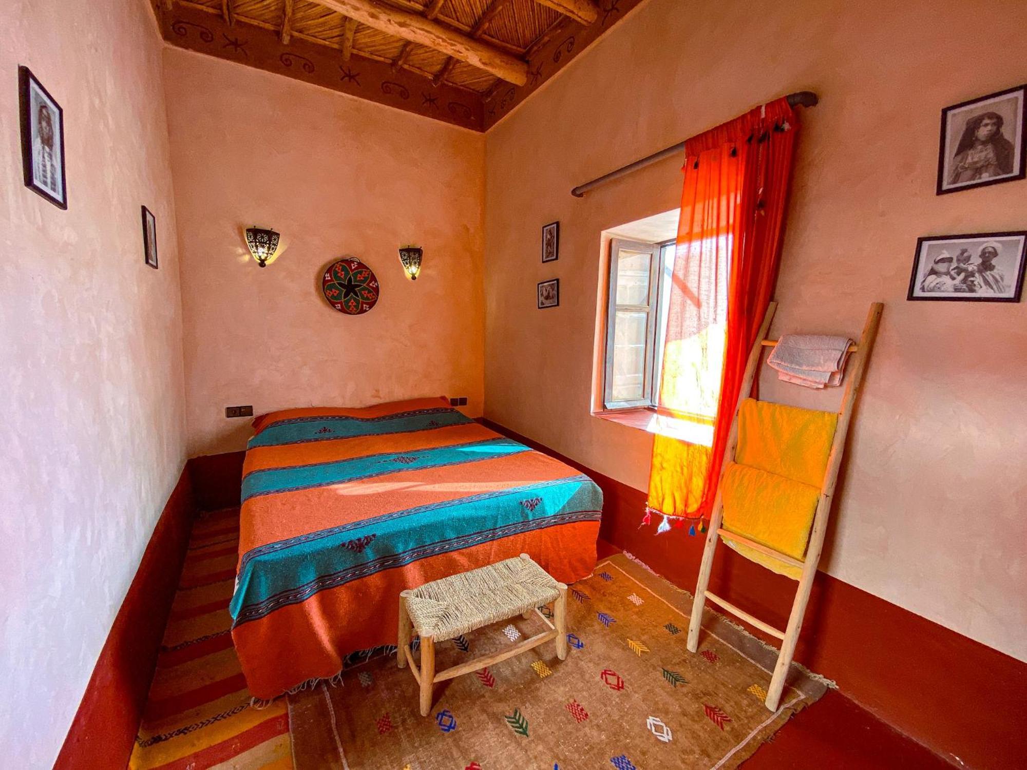 Auberge Ayouze Aït-Ben-Haddou Exterior foto