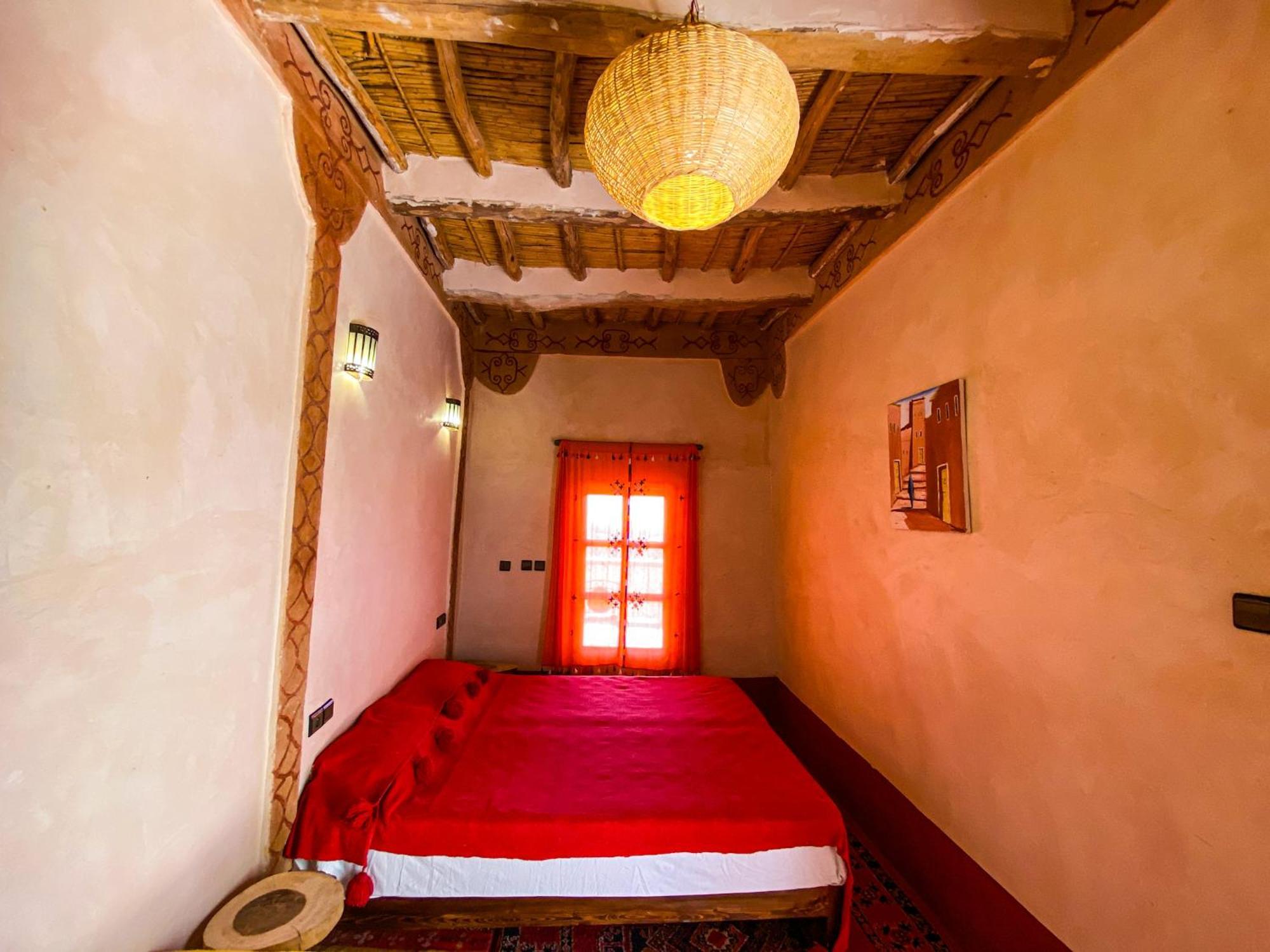 Auberge Ayouze Aït-Ben-Haddou Exterior foto