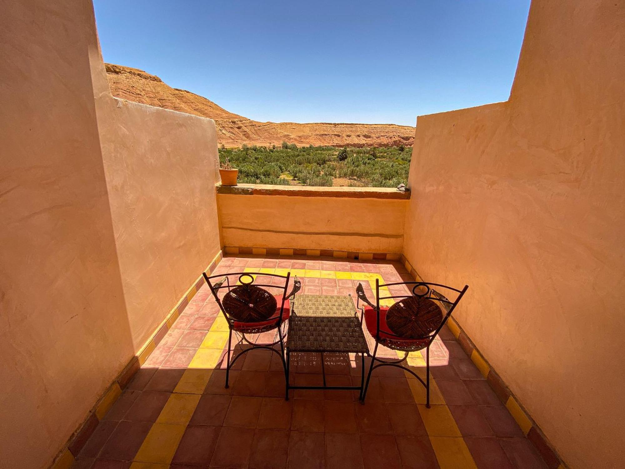 Auberge Ayouze Aït-Ben-Haddou Exterior foto
