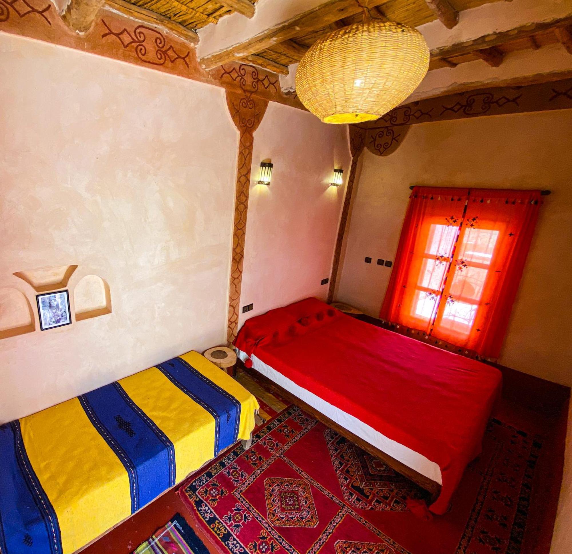 Auberge Ayouze Aït-Ben-Haddou Exterior foto